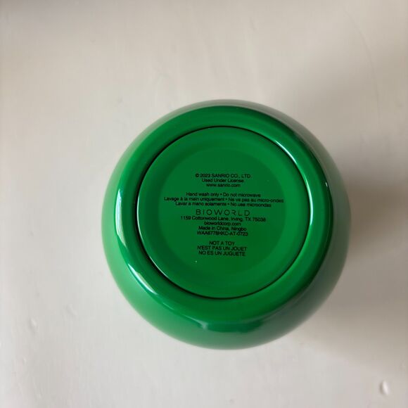 Sanrio 2023 Hello Kitty Santa Holiday Stainless Steel 12 oz. Wine Tumbler w/Lid - Picture 4 of 5